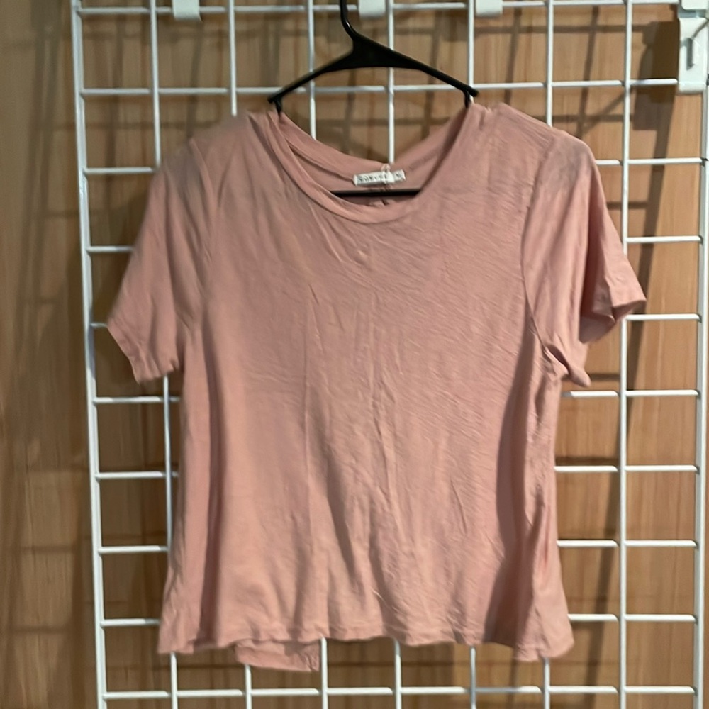 Comune shirt in medium. Open back with ties. Misty Rose color. NWT